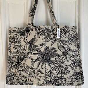 NWT Tropical Print Tapestry Tote Bag